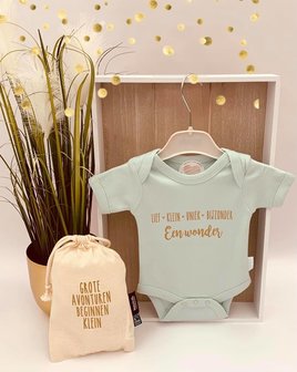 Baby geschenkset &quot; Grote avonturen beginnen klein&quot;