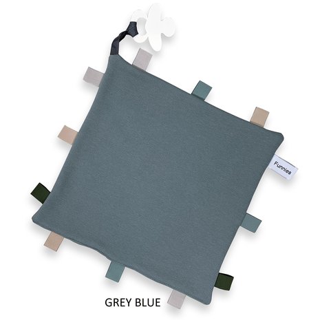 Slab grey blue geborduurd met naam